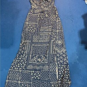 Kohl's Navy and Cream Patterned Maxi Dress